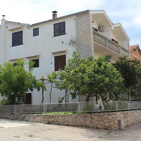 Apartman More Шибеник Экстерьер фото