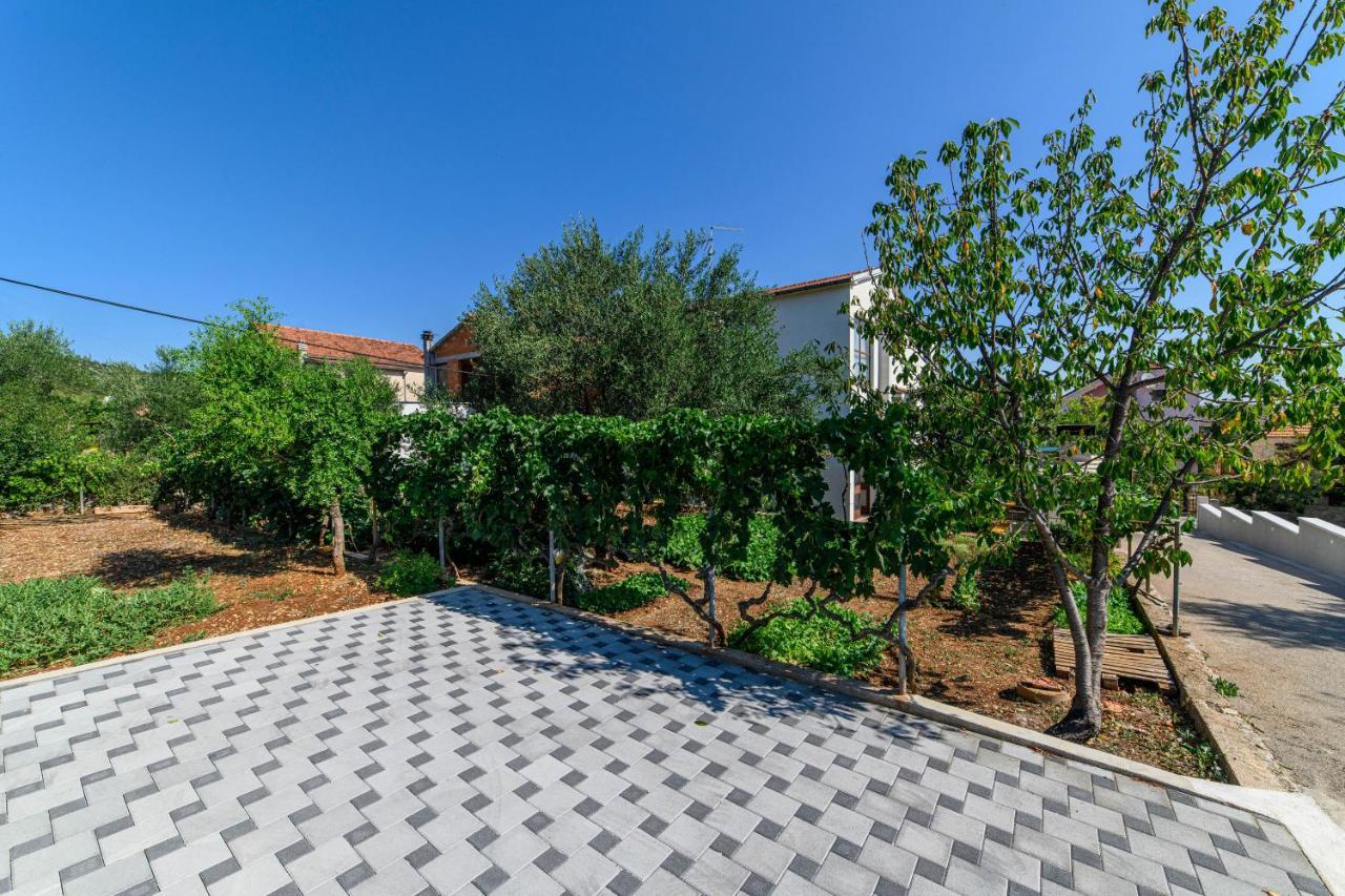 Apartman More Шибеник Экстерьер фото