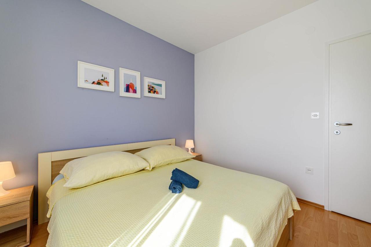 Apartman More Шибеник Экстерьер фото