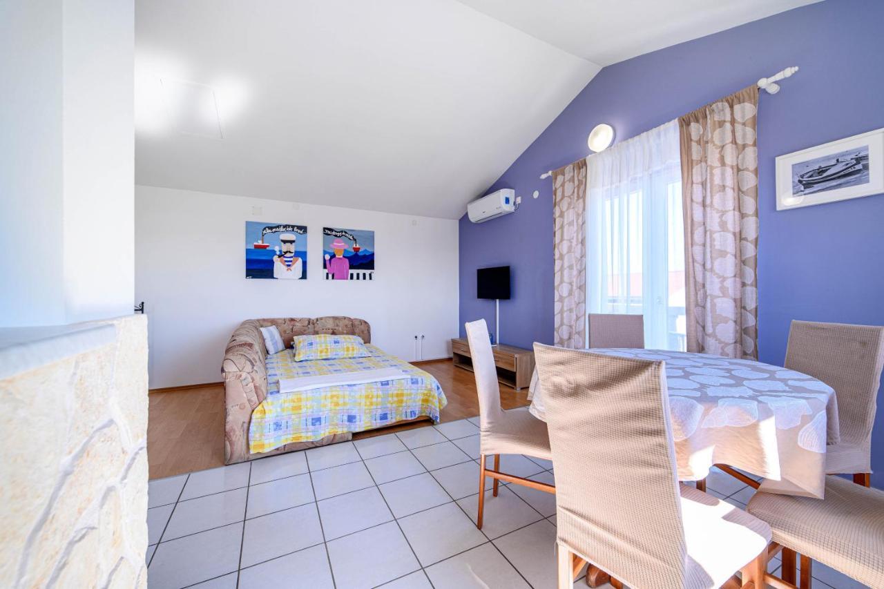 Apartman More Шибеник Экстерьер фото